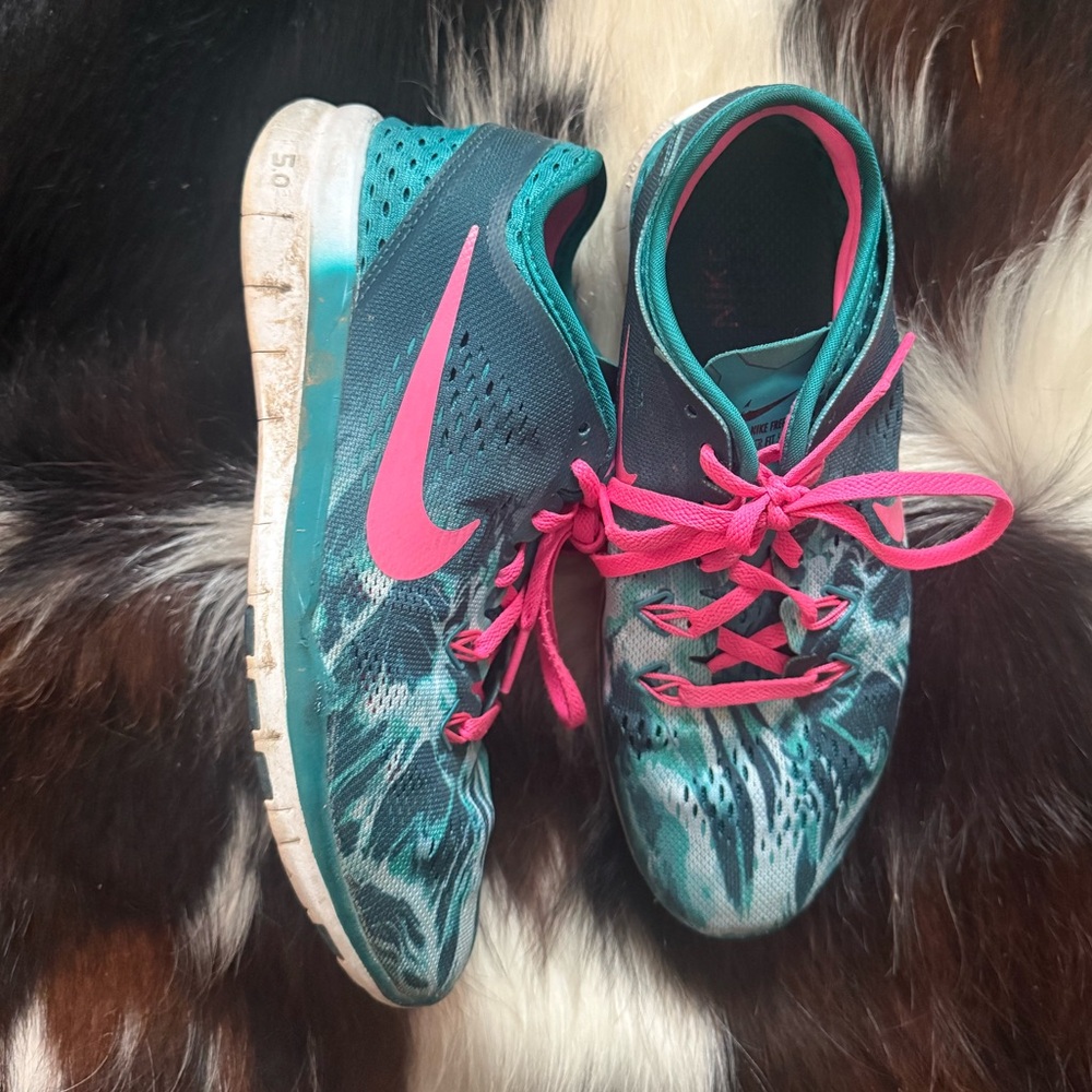 Nike Women's free run 5.0